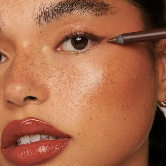 Wasserfester, langanhaltender Eyeliner-Stift