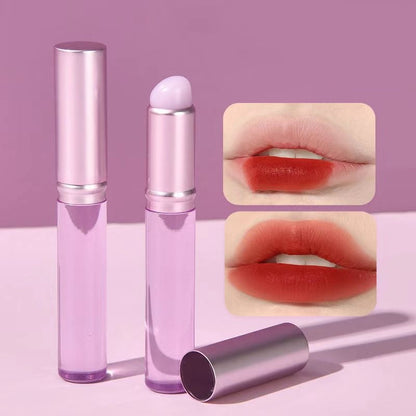 Tragbarer Silikon-Lippenpinsel mit Schutzkappe